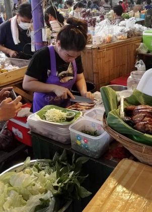 Auf dem Taling Chan Floating Market in Bangkok - Thailand Auf dem Taling Chan Floating Market in Bangkok - Thailand
