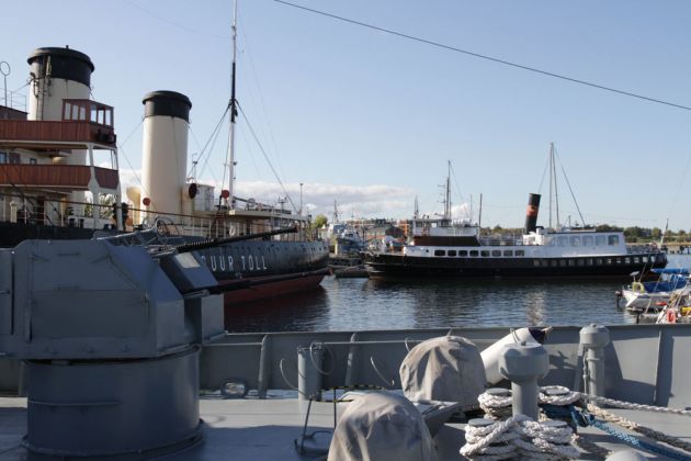 Liniendampfer MS Katharina und Dampfeisbrecher Suur Töll - Lennusadam Seaplane Harbor, Tallinn