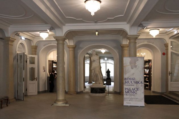 Das barocke Schloss Kadriorg, Kadrioru loss, des Baujahres 1718 - der frühere Sommersitz des Zars Peter des Grossen Das barocke Schloss Kadriorg, Kadrioru loss, des Baujahres 1718 - der frühere Sommersitz des Zars Peter des Grossen