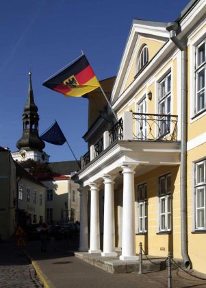 Die Deutsche Botschaft Tallinn - Toom-Kuninga 11, 10122 Tallinn, Estland Die Deutsche Botschaft Tallinn - Toom-Kuninga 11, 10122 Tallinn, Estland