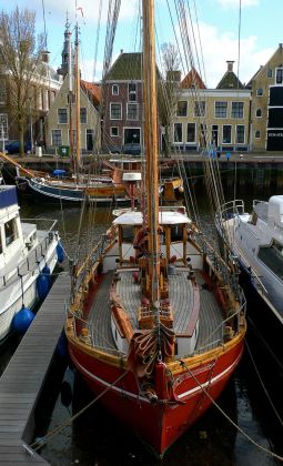 Segler im Noorderhaven - Harlingen, Friesland Segler im Noorderhaven - Harlingen, Friesland
