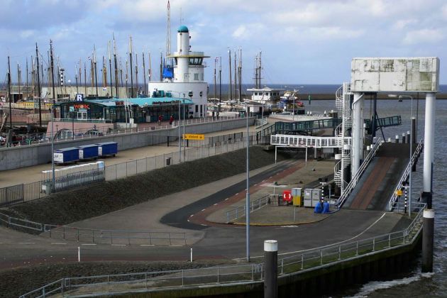 Das Fährterminal in Harlingen - Friesland, Niederlande Das Fährterminal in Harlingen - Friesland, Niederlande