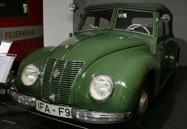 Ein IFA  F 9 im Fahrzeugmuseum Suhl