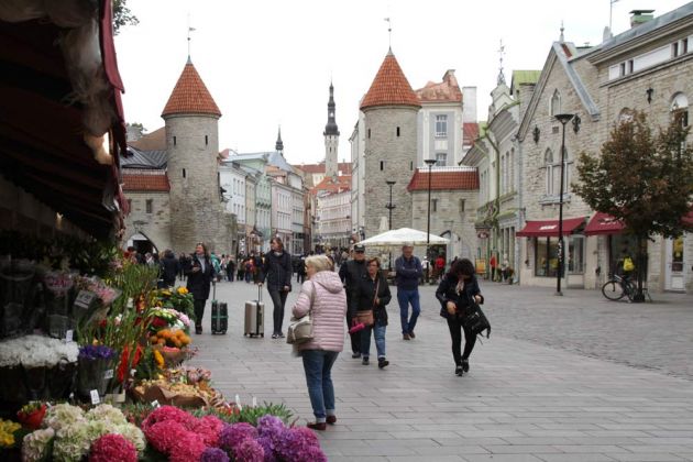 Der Viru-Platz mit dem Viru-Tor - Tallinn Der Viru-Platz mit dem Viru-Tor - Tallinn