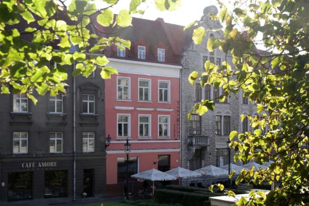 Unser Appartementhaus mit italienischen Restaurant in der Harju-Strasse in Tallinn Unser Appartementhaus mit italienischen Restaurant in der Harju-Strasse in Tallinn