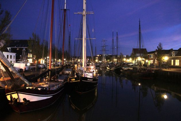 Historische Segler im Zuiderhaven - Harlingen, Friesland Historische Segler im Zuiderhaven - Harlingen, Friesland