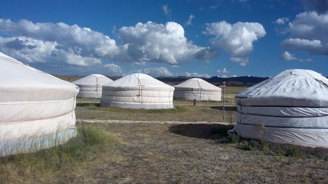 immer Deko-Wolken am blauen Himmel immer Deko-Wolken am blauen Himmel