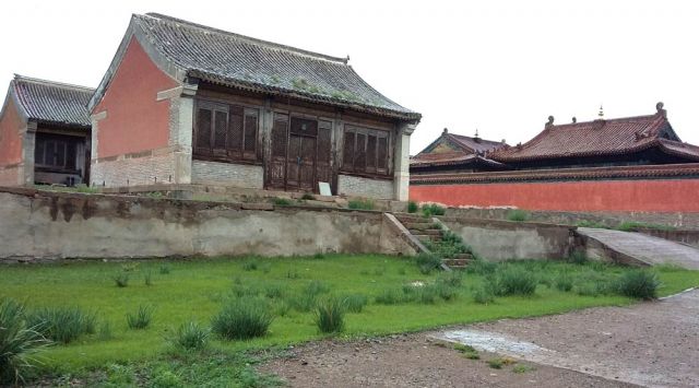 Amarbayasgalant hat als eines der wenigen Klöster die russische Zeit überlebt Amarbayasgalant hat als eines der wenigen Klöster die russische Zeit überlebt