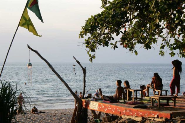 Sanctuary Yoga - Long Beach, Ko Lanta Sanctuary Yoga - Long Beach, Ko Lanta