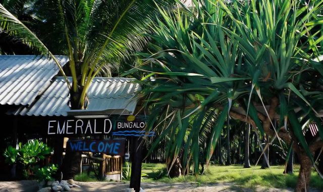 Die Emerald Bungalows am Klong Khong Beach - Insel Ko Lanta Die Emerald Bungalows am Klong Khong Beach - Insel Ko Lanta