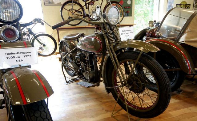 Motorrad-Oldtimer - Harley-Davidson 350 Sport, Baujahr 1929