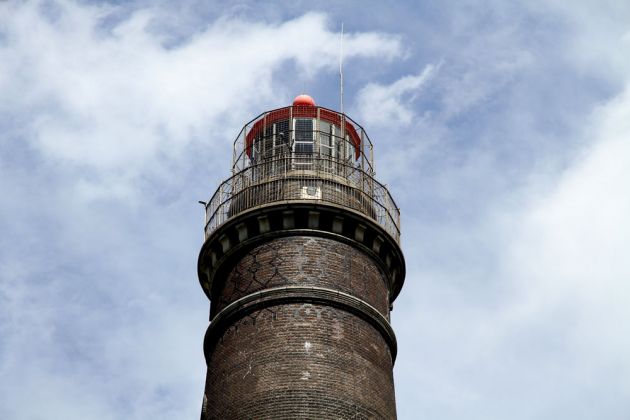 Nordseeinsel Borkum - die Sitze des 60,3 Meter hohen grossen Leuchtturms, das See- und Quermarkenfeuer des Baujahres 1879