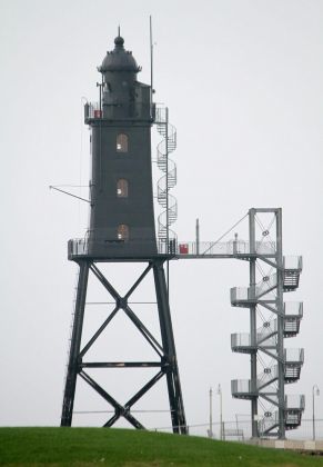 Leuchtturm Obereversand in Dorum-Neufeld, Aussenweser - das Eversand-Oberfeuer, Höhe 37,4 Meter, Baujahr 1887