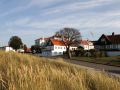 An der Strandpromenade von Sandvig - Ferieninsel Bornholm