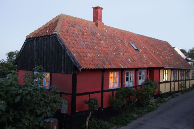 Fachwerk und Blue Hour in Sandvig auf Bornholm Fachwerk und Blue Hour in Sandvig auf Bornholm