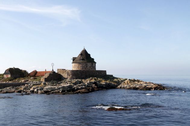 Einfahrt in den Søndre Havn mit Frederiksø und dem Kleinen Turm Einfahrt in den Søndre Havn mit Frederiksø und dem Kleinen Turm