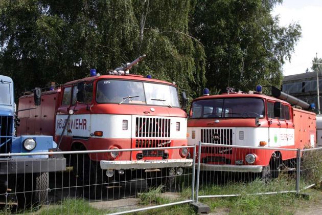 Feuerwehr-Fahrzeuge W 50 LA , Baujahre 1965 bis 1990 - Technik-Museum Pütnitz, Freigelände Feuerwehr-Fahrzeuge W 50 LA , Baujahre 1965 bis 1990 - Technik-Museum Pütnitz, Freigelände