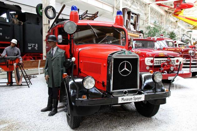 Mercedes-Benz LF 14 – Baujahr 1941 – Freiwillige Feuerwehr der Stadt Speyer Mercedes-Benz LF 14 – Baujahr 1941 – Freiwillige Feuerwehr der Stadt Speyer