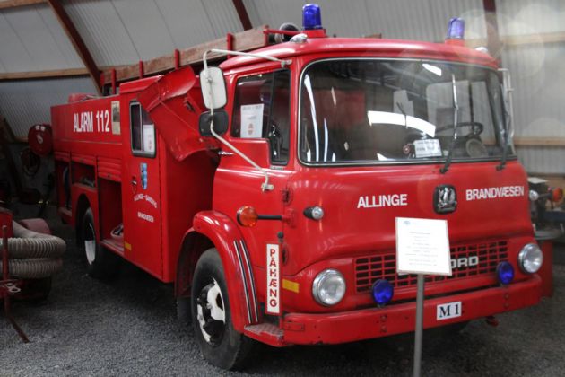 Bedford KDSC 3 Feuerwehr - Großbritannien, Baujahr 1973 - Bornholms Technik-Sammlung Bedford KDSC 3 Feuerwehr - Großbritannien, Baujahr 1973 - Bornholms Technik-Sammlung
