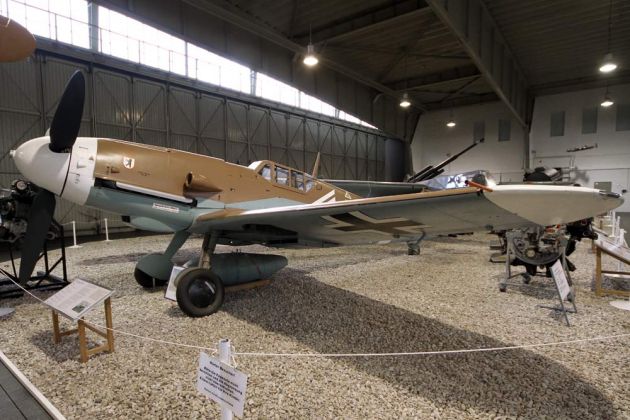 Messerschmitt Bf 109 G-2 ( Umbau aus Casa H.A. 1112 M ) - Hangar 3, Militär-Historisches Museum Flughafen Berlin-Gatow