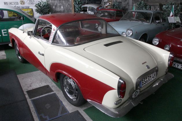 Rometsch, 'Lawrence', die Heckansicht - nur 200 Stück von ihnen wurden auf Volkswagen-Käfer-Basis bei Rometsch in Berlin produziert Rometsch, 'Lawrence', die Heckansicht - nur 200 Stück von ihnen wurden auf Volkswagen-Käfer-Basis bei Rometsch in Berlin produziert