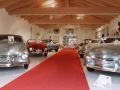 Der Blick in die Halle des Automobil-Museums ‚Karosserie Rometsch‘ in Hessisch Oldendorf