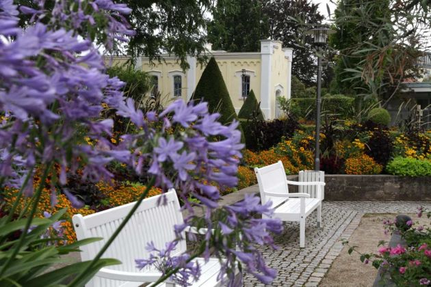 Bad Langensalza - Kavaliershaus im Schlösschenpark Bad Langensalza - Kavaliershaus im Schlösschenpark