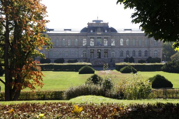 Gotha - das Herzogliche Museum gegenüber von Schloss Friedenstein Gotha - das Herzogliche Museum gegenüber von Schloss Friedenstein