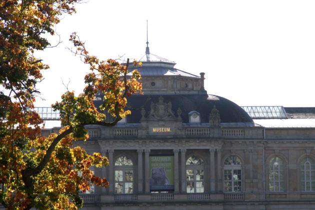 Gotha - das Herzogliche Museum gegenüber von Schloss Friedenstein Gotha - das Herzogliche Museum gegenüber von Schloss Friedenstein