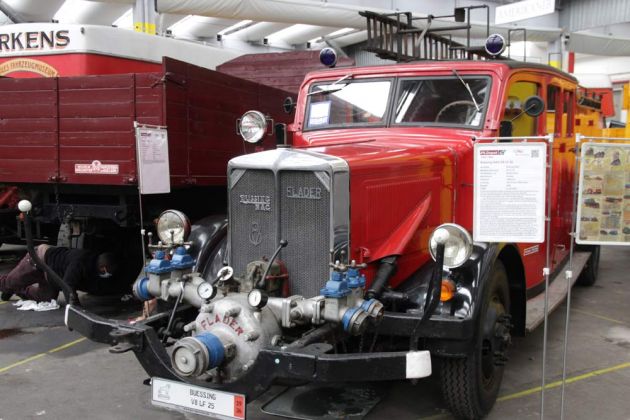 Büssing NAG V8 LF 25, Baujahr 1936 - 7.849 ccm, 150 PS Büssing NAG V8 LF 25, Baujahr 1936 - 7.849 ccm, 150 PS