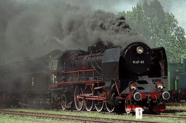 Die Schnellzug-Schlepptenderlokomotive Pt 47-65 unter Vollast - Dampflok-Parade Wolsztyn