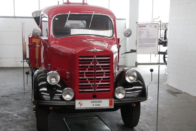 Borgward B 1250, Baujahr 1951 - Vierzylinder, 1.498 ccm, 48 PS Borgward B 1250, Baujahr 1951 - Vierzylinder, 1.498 ccm, 48 PS