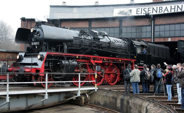 Baureihen deutscher Dampfloks - 35 1097 - Eisenbahnmuseum Dresden