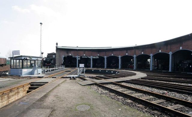 Sächsisches Eisenbahnmuseum Chemnitz-Hilbersdorf - eine der beiden 20-Meter-Drehscheiben Sächsisches Eisenbahnmuseum Chemnitz-Hilbersdorf - eine der beiden 20-Meter-Drehscheiben