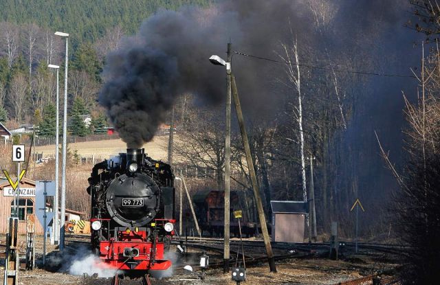 Die Fichtelbergbahn in Cranzahl - Schmalspurbahnen im Erzgebirge