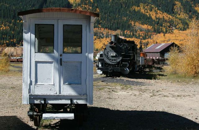 Ein Schienenbus auf Basis eines Ford TT, Baujahr 1915 - Durango & Silverton Narrow Gauge Railroad Museum, Silverton, Colorado Ein Schienenbus auf Basis eines Ford TT, Baujahr 1915 - Durango & Silverton Narrow Gauge Railroad Museum, Silverton, Colorado
