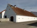 Gut Klintholm, Klintholm Gods - historische landwirtschaftliche Gebäude, Høje Møn im Osten der Ferieninsel Møn