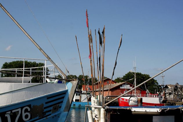 Klintholm Havn - Fischkutter im größten Fischerei- und Yachthafen der dänischen Ostsee-Insel Møn Klintholm Havn - Fischkutter im größten Fischerei- und Yachthafen der dänischen Ostsee-Insel Møn