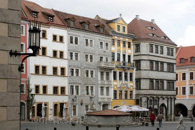 Der Untermarkt, rechts die Waage an der südöstlichen Seite - Görlitz an der Neisse Der Untermarkt, rechts die Waage an der südöstlichen Seite - Görlitz an der Neisse