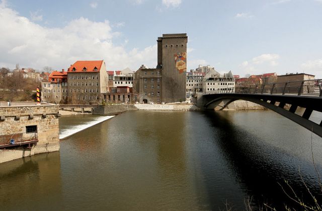 Görlitz, die Altstadtbrücke über die Neisse und das polnische Zgorzelec Görlitz, die Altstadtbrücke über die Neisse und das polnische Zgorzelec