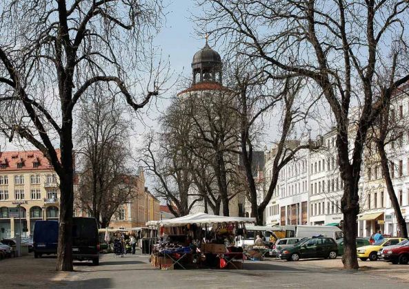 Der Dicke Turm am Marienplatz - Görlitz an der Neisse Der Dicke Turm am Marienplatz - Görlitz an der Neisse