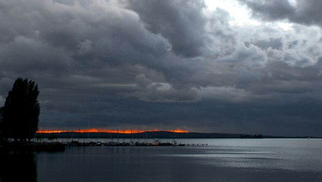 Wolkenberge über dem Steinhuder Meer Wolkenberge über dem Steinhuder Meer