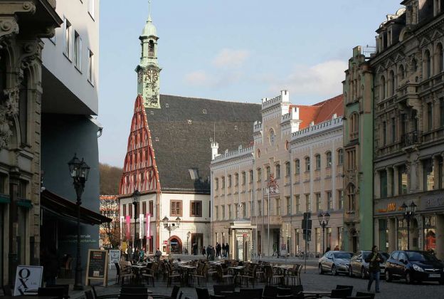 Städtereise Zwickau, Gewandhaus und Rathaus am Hauptmarkt