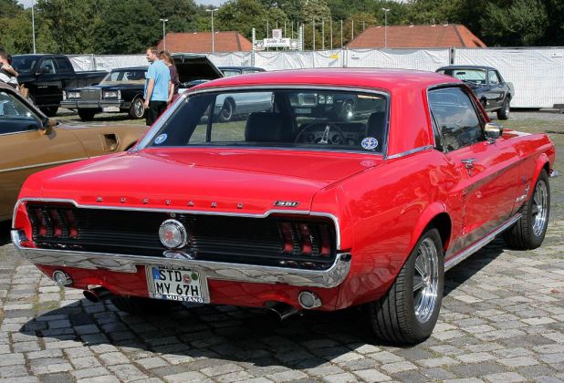 Ford Mustang Oldtimer Ford Mustang Oldtimer