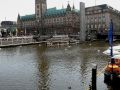 Hamburg - die kleine Alster, der Rathausmarkt und das historische Rathaus