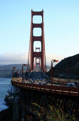 Die Golden Gate Bridge über die San Francisco Bay - vom Vista Point am Highway 101 nördlich der Brücke aufgenommen Die Golden Gate Bridge über die San Francisco Bay - vom Vista Point am Highway 101 nördlich der Brücke aufgenommen