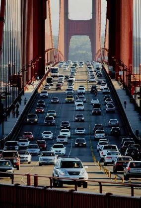 Mächtig viel Verkehr auf der Golden Gate Bridge - San Francisco Bay