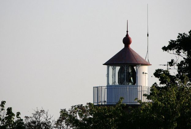 Leuchttürme Dänemark - Möns Fyr östlich von Klintholm Havn auf der Ostseeinsel Mön, Baujahr 1845, Höhe 13 Meter Leuchttürme Dänemark - Möns Fyr östlich von Klintholm Havn auf der Ostseeinsel Mön, Baujahr 1845, Höhe 13 Meter