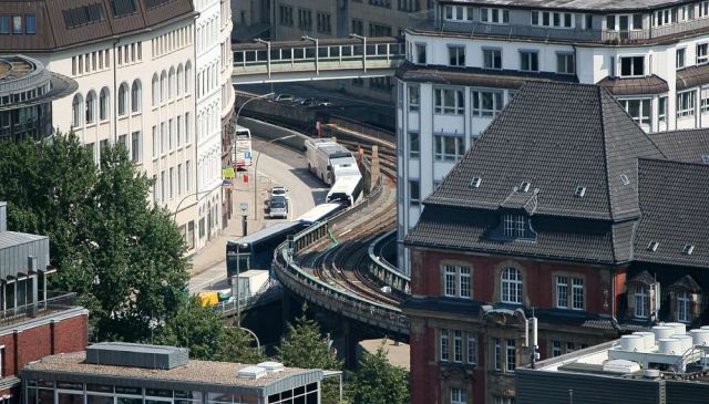 Rundblick vom Hamburger Michel - Trasse der Hamburger Hochbahn Rundblick vom Hamburger Michel - Trasse der Hamburger Hochbahn