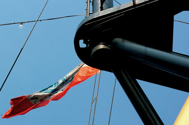 Maritime Details am Dampfeisbrecher Stettin Maritime Details am Dampfeisbrecher Stettin